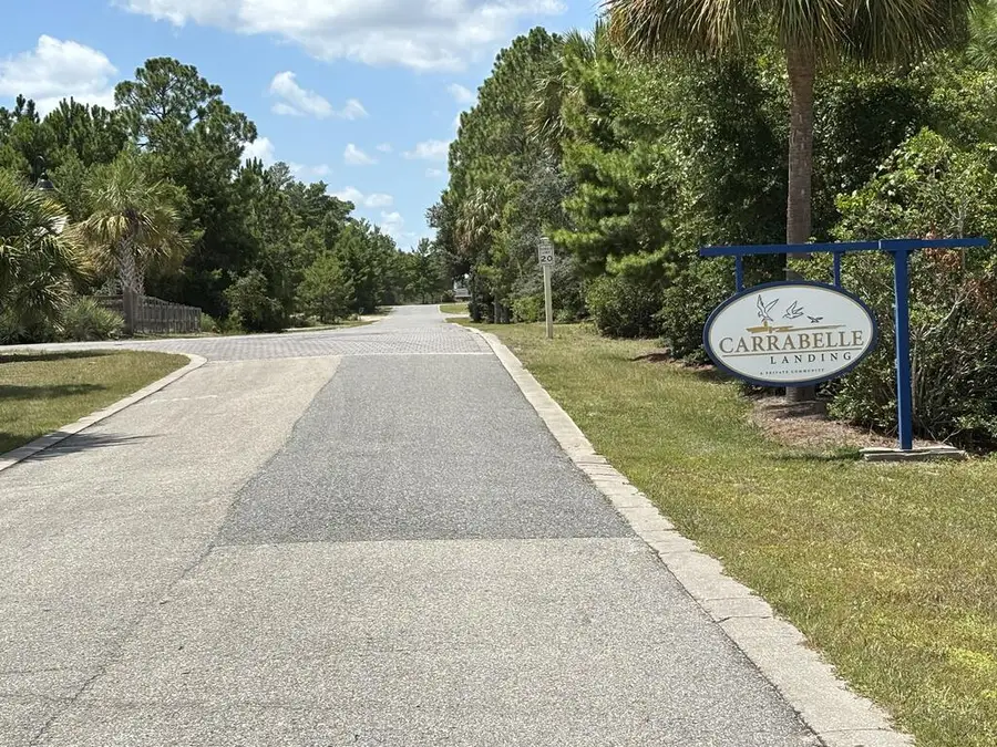 1717 Landing St, Carrabelle, FL 32322 - #2