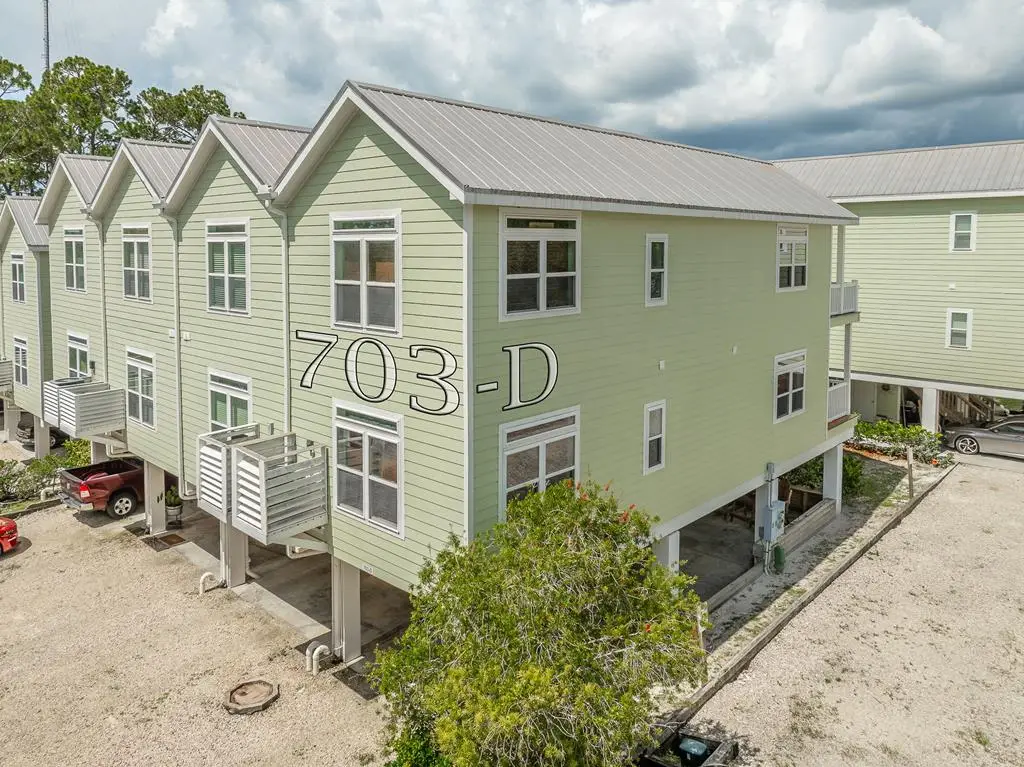 703 Se 3rd St #703-D, Carrabelle, FL 32322 - #1