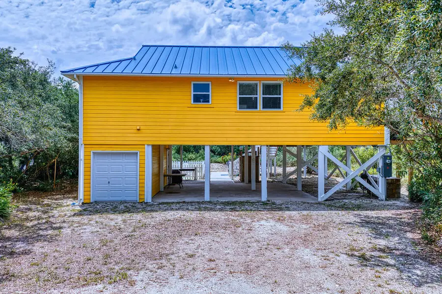 848 W Gulf Beach Dr, Saint George Island, FL 32328 - #2