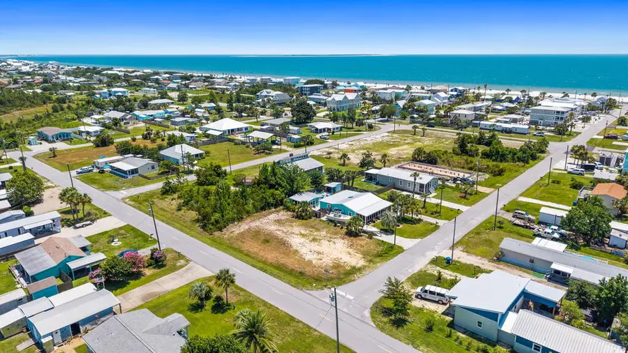 210 4th St, Mexico Beach, FL 32456 - #3