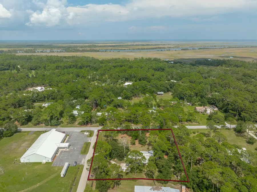 1494 Bluff Rd, Apalachicola, FL 32320 - #2