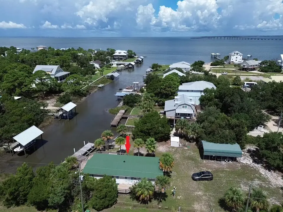 525 W Bay Shore Dr, Saint George Island, FL 32328 - #1