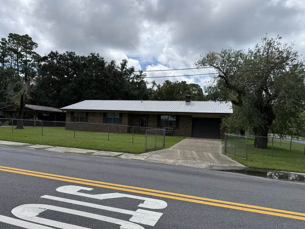 608 Madison St, Port Saint Joe, FL 32456 - #1