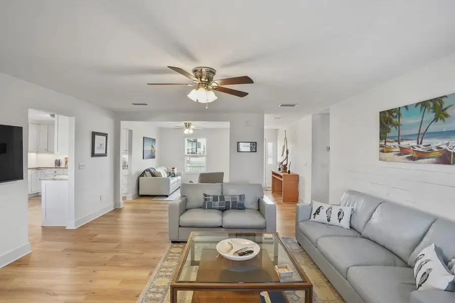 229 Balboa St, Port Saint Joe, FL 32456 - #3