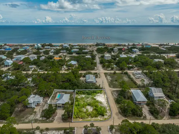 996 W Bay Shore Dr, St. George Island, FL 32328