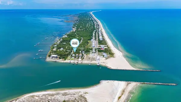 2300 Tally Ho Rd, St. George Island, FL 32328