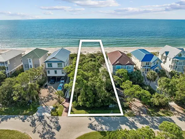 2258 Sailfish Dr, St. George Island, FL 32328