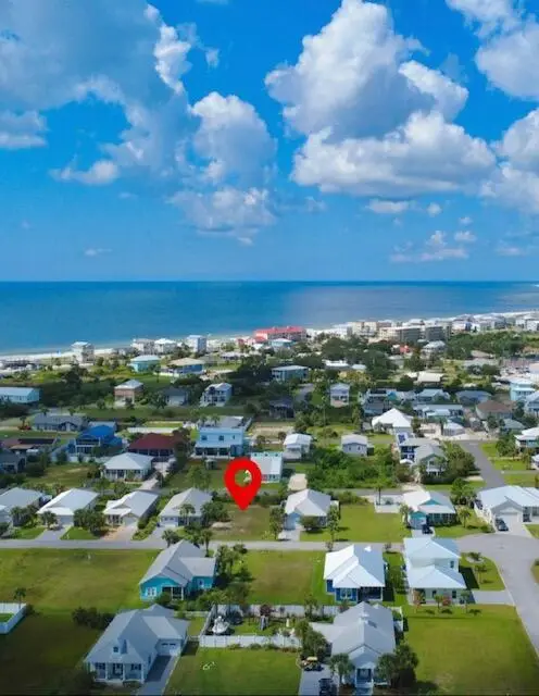 201 St Frances St, Mexico Beach, FL 32456