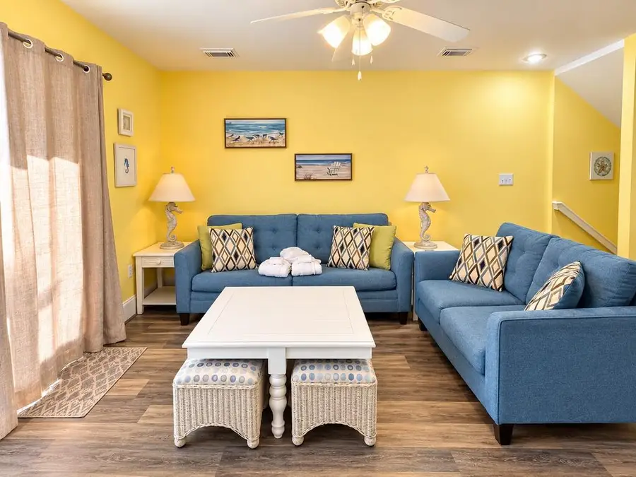 273 Parkside Cir, Port Saint Joe, FL 32456 - #2