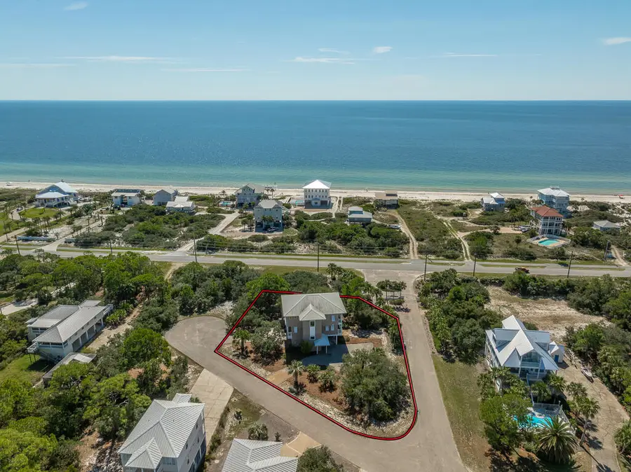 1649 Wayfarers Ct, Saint George Island, FL 32328 - #3