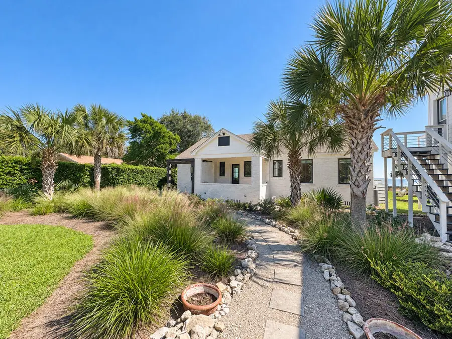 214 Ave C, Apalachicola, FL 32320 - #3