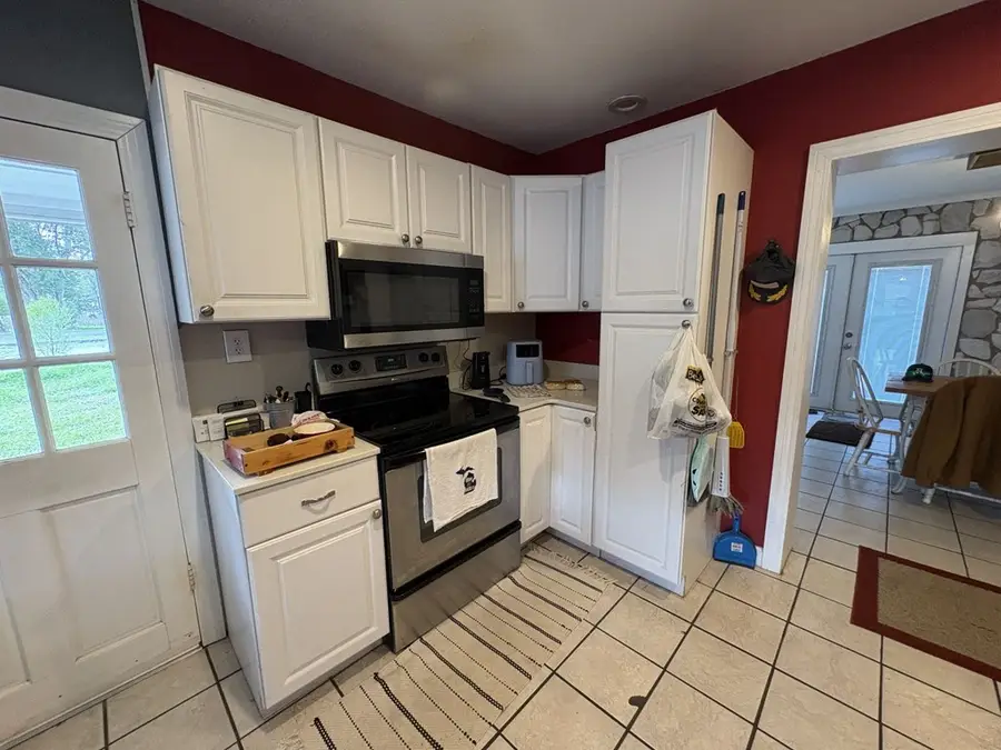 571 W 2nd St, Wewahitchka, FL 32465 - #2