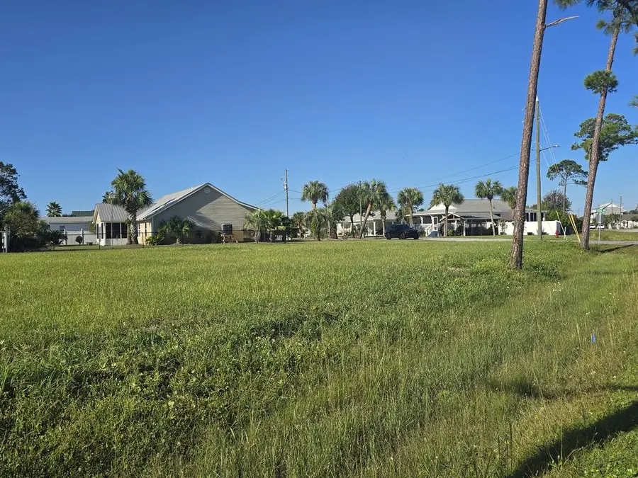 424 Texas Dr, Mexico Beach, FL 32456 - #3