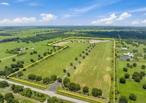 7200 71st Court, Vero Beach, FL 32967