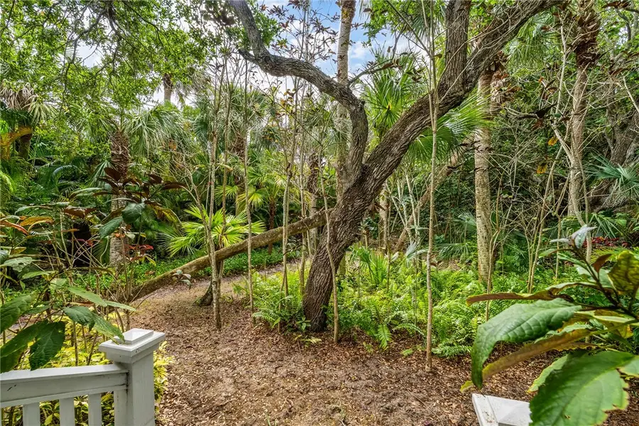 1260 Palmetto Court #106, Vero Beach, FL 32963 - Image #3