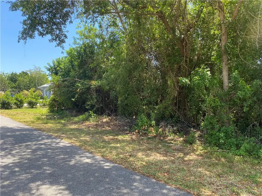 455 15th Place Sw, Vero Beach, FL 32962 - Image #2