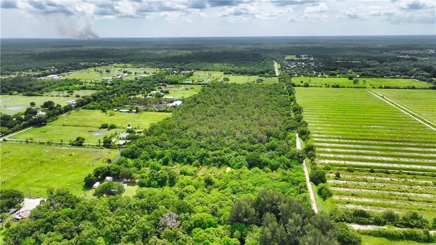 13380 101st Street, Fellsmere, FL 32948 - Image #2