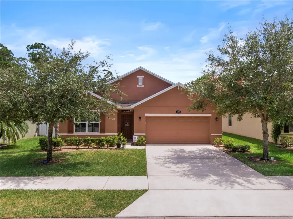 1327 Lexington Square Sw, Vero Beach, FL 32962 - Image #1