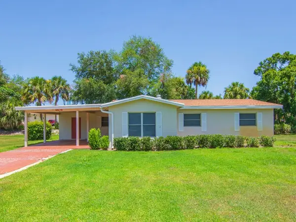 4606 30th Avenue, Vero Beach, FL 32967