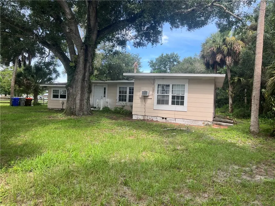 1050 20th Avenue, Vero Beach, FL 32960 - Image #2