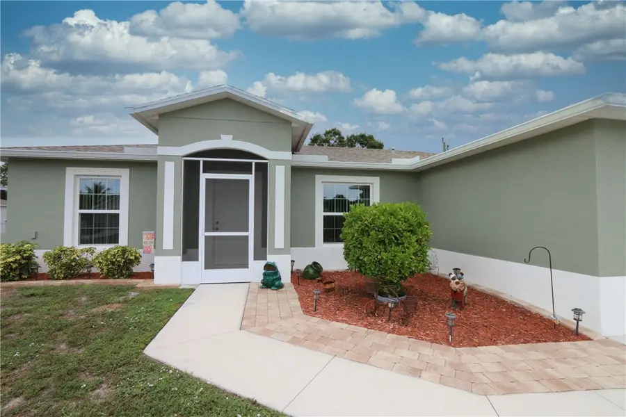 1945 Sunrise Drive Sw, Vero Beach, FL 32962 - Image #3