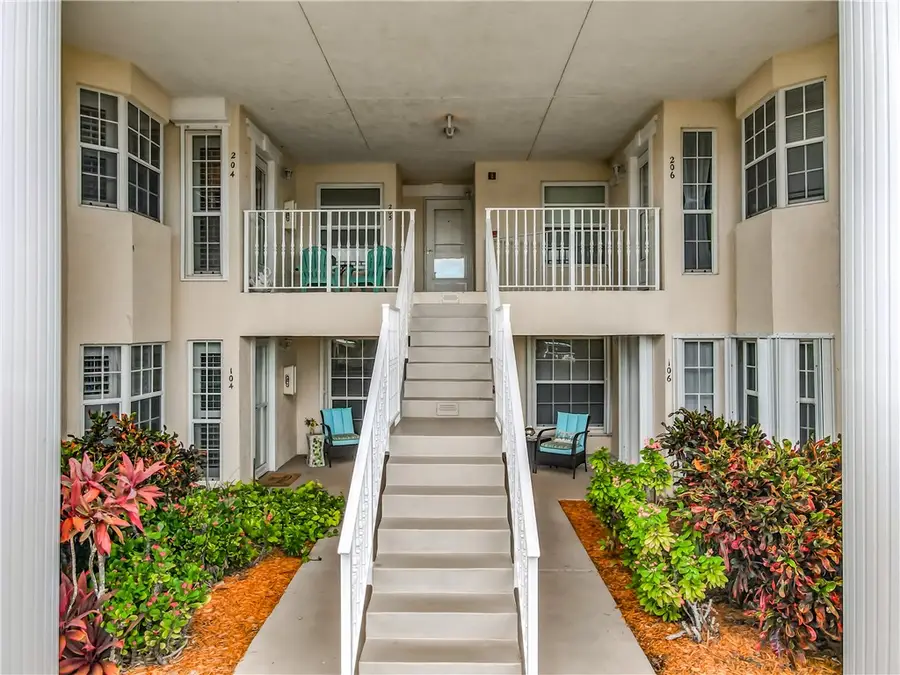 760 Lake Orchid Circle #204, Vero Beach, FL 32963 - Image #3
