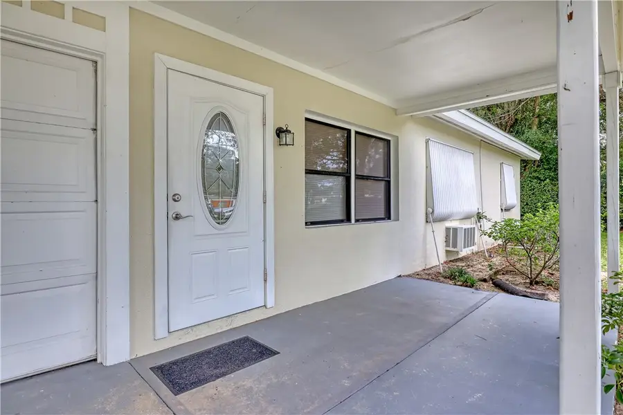 1915 47th Avenue, Vero Beach, FL 32966 - Image #2