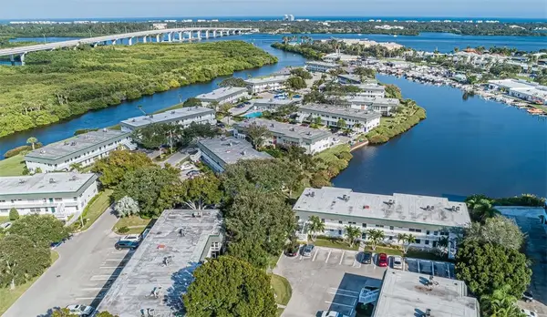 2800 Indian River Boulevard #4R, Vero Beach, FL 32960