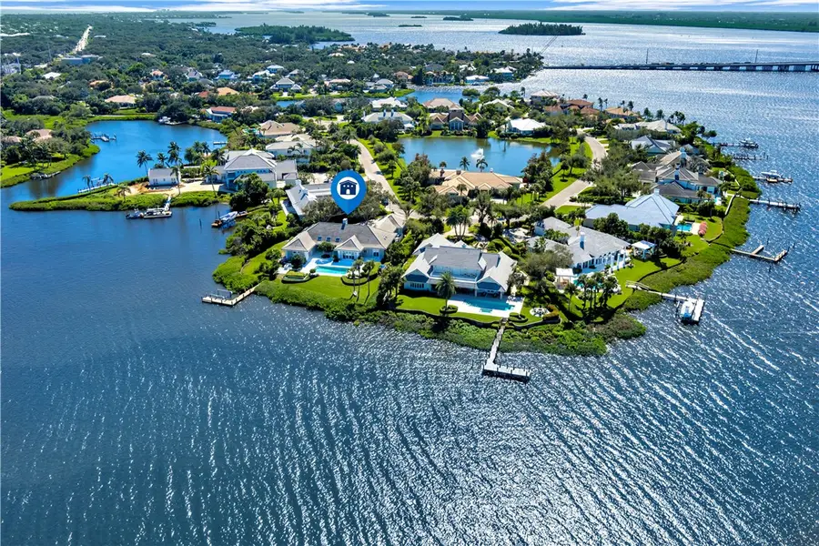 629 Lake Drive, Vero Beach, FL 32963 - Image #2