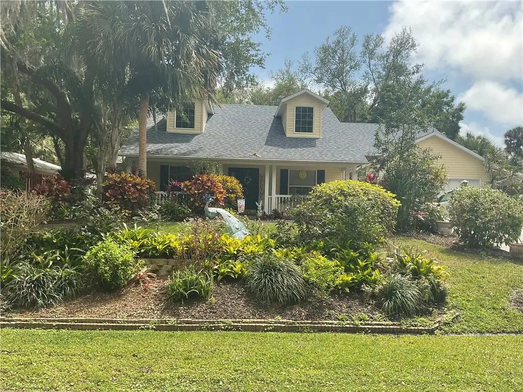 956 Starflower Avenue, Sebastian, FL 32958 - Image #1