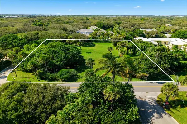 997 Painted Bunting Lane, Vero Beach, FL 32963