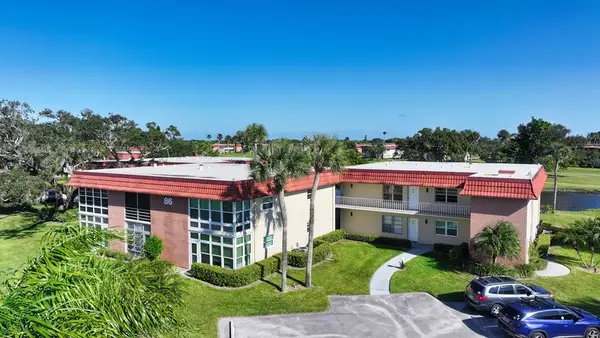 86 Crooked Tree Lane #204, Vero Beach, FL 32962