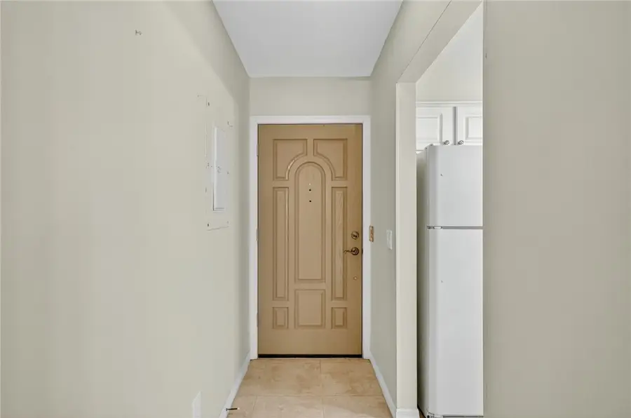 400 18th Street #D2, Vero Beach, FL 32960 - Image #3