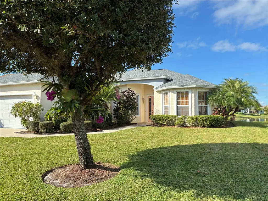 5200 E 1st Square Sw, Vero Beach, FL 32968 - Image #1