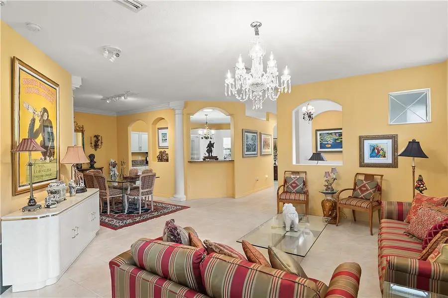 391 W Tangerine Square Sw, Vero Beach, FL 32968 - Image #3