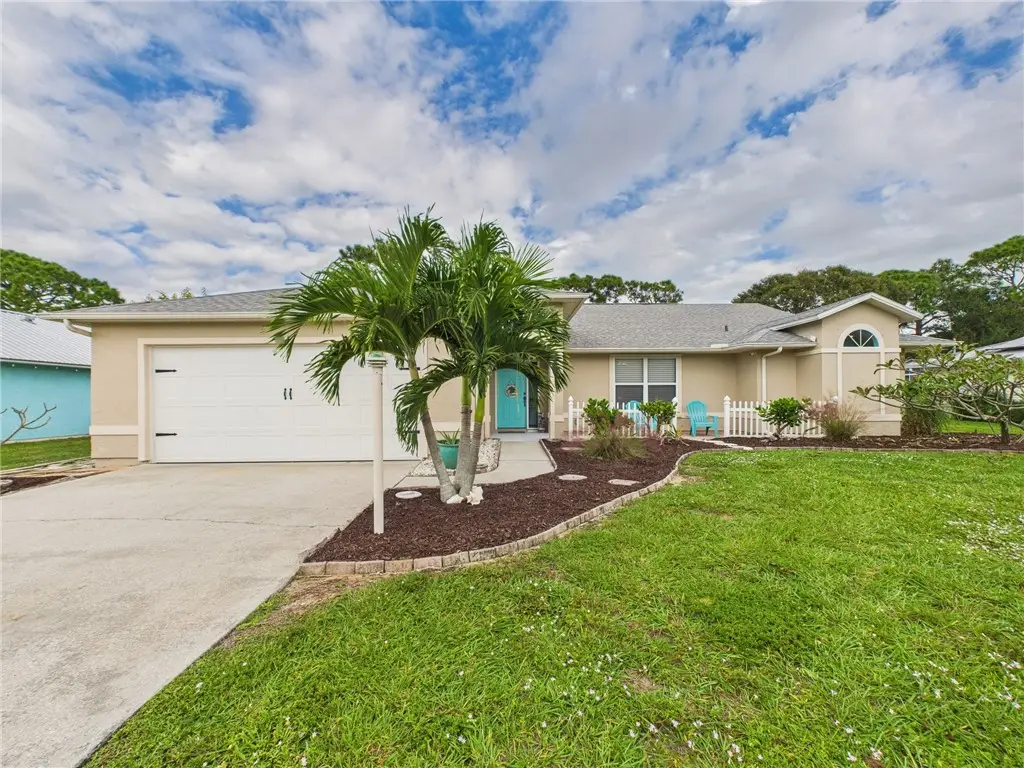 664 Doctor Avenue, Sebastian, FL 32958 - Image #1
