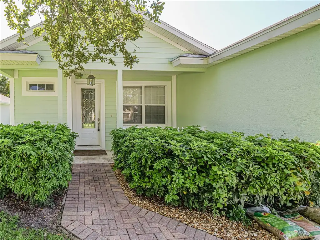 310 Briarcliff Circle, Sebastian, FL 32958 - Image #1