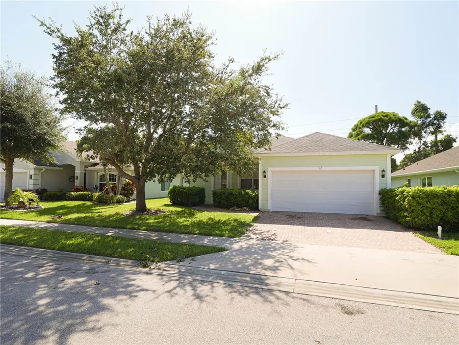 310 Briarcliff Circle, Sebastian, FL 32958 - Image #3