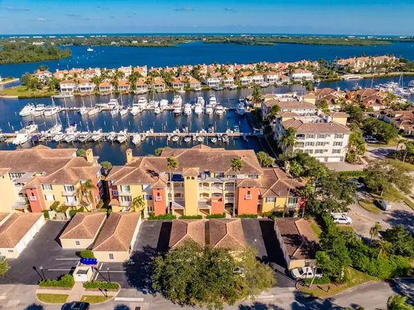 5520 E Harbor Village Drive #201, Vero Beach, FL 32967