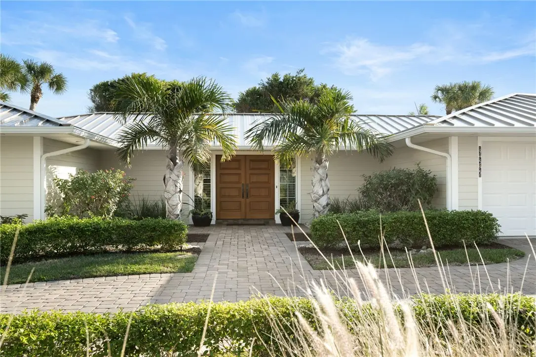 955 Beacon Lane, Vero Beach, FL 32963 - Image #1