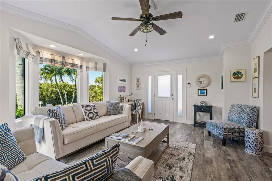 856 Norfolk Pine Lane, Vero Beach, FL 32963 - Image #2