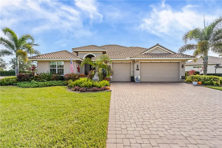 510 Caroline Drive, Vero Beach, FL 32968 - Image #2