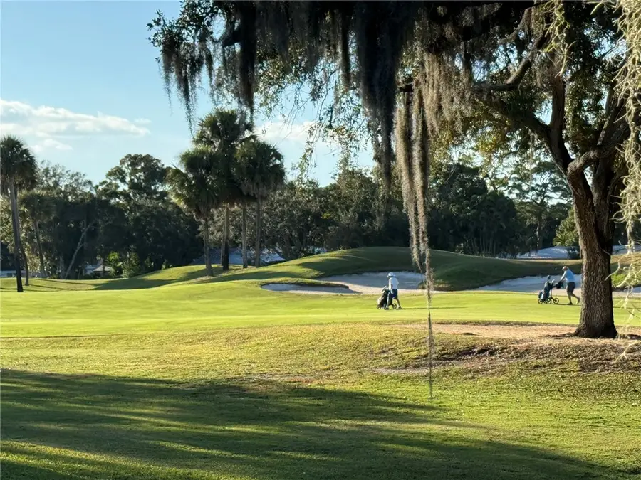 826 Royal Palm Place, Vero Beach, FL 32960 - Image #2