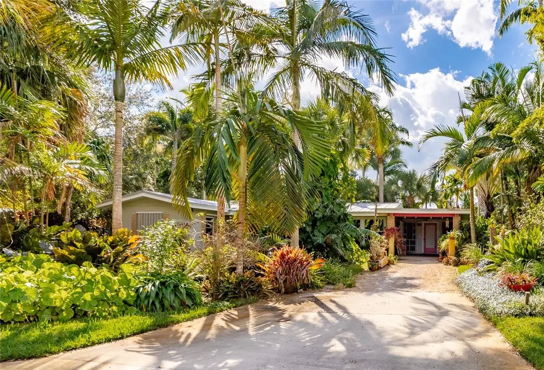 2661 Victory Boulevard, Vero Beach, FL 32960 - Image #1