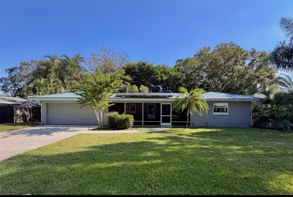 1920 32nd Avenue, Vero Beach, FL 32960