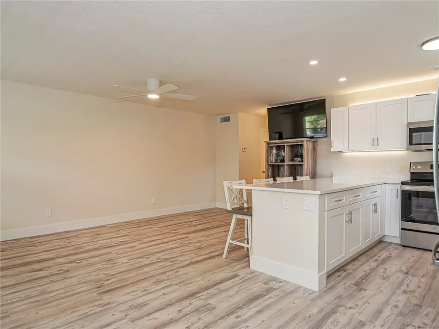 31 Vista Gardens Trail #205, Vero Beach, FL 32962 - Image #3