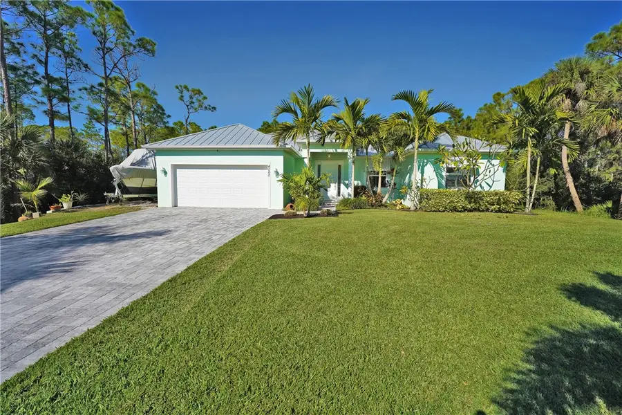 4060 Edisto Drive, Grant Valkaria, FL 32949 - Image #3