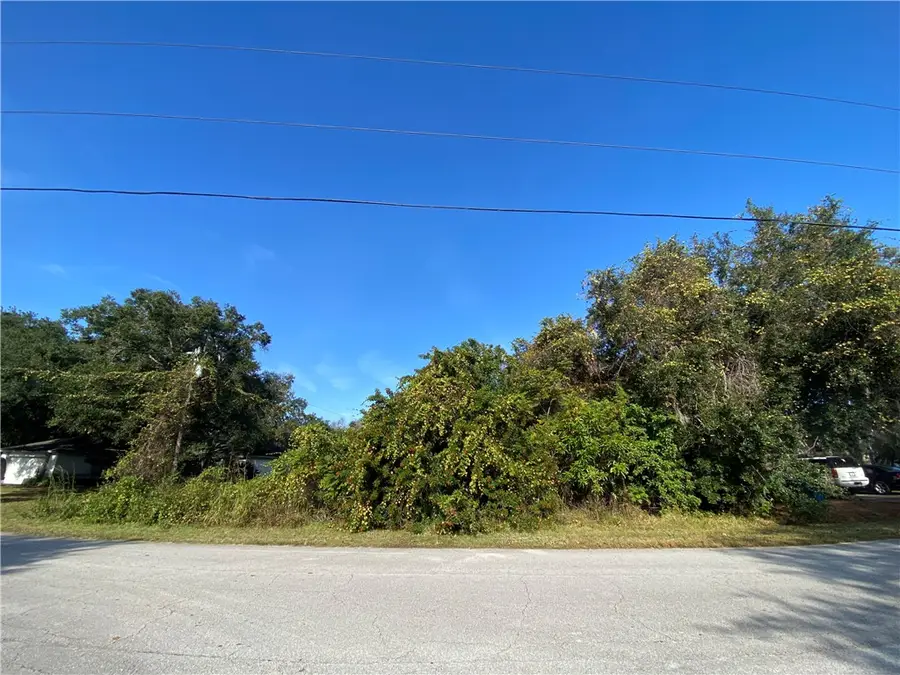 399 Seahorse Circle Se, Palm Bay, FL 32909 - Image #2