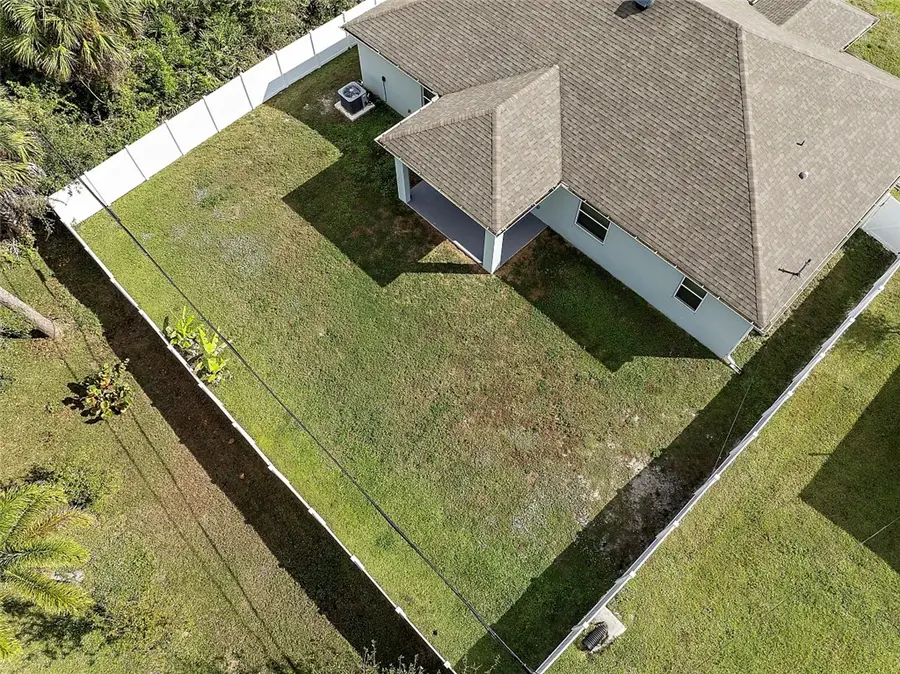 633 Belfast Terrace, Sebastian, FL 32958 - Image #2