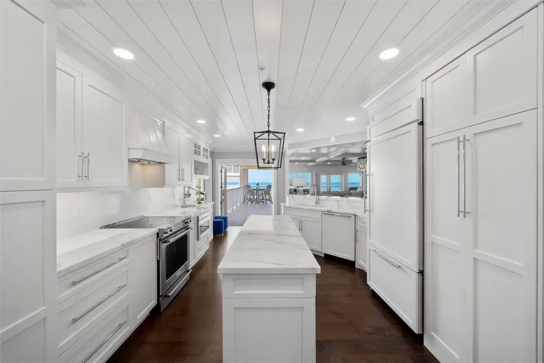 8814 S Sea Oaks Way #303, Vero Beach, FL 32963 - Image #1